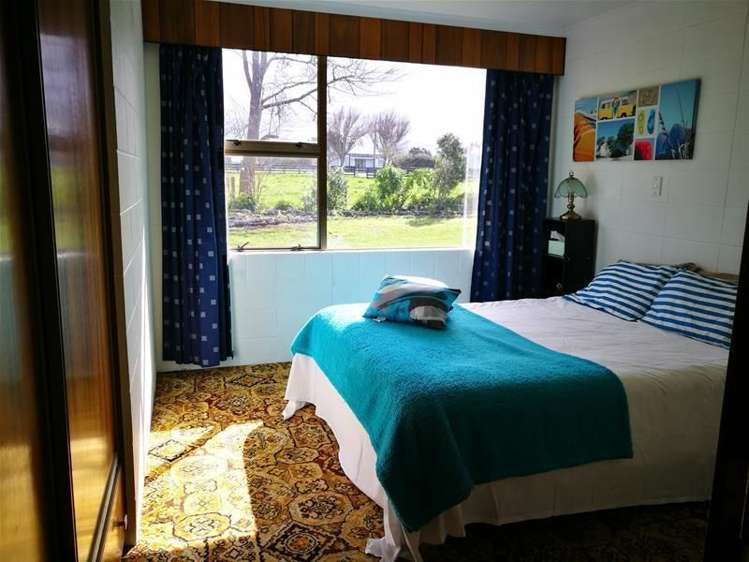 26 High Street Eltham_10