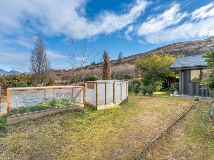 1 Witley Lane Lower Shotover_21