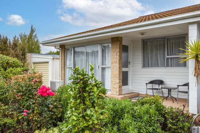 Smart Buying in a City-Fringe Hotspot