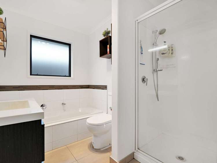 10B Basley Road Owhata_11