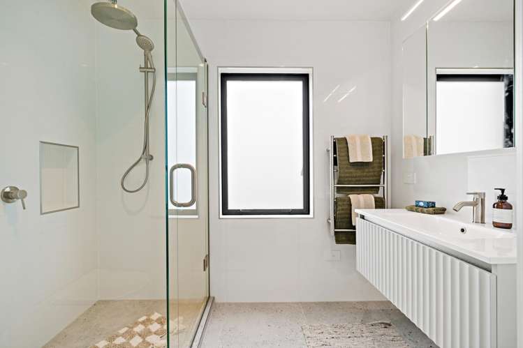 9 Golden Fall Road Hobsonville Point_15