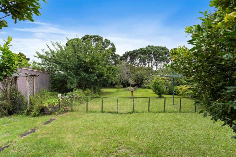 11 Savoy Road Glen Eden_13