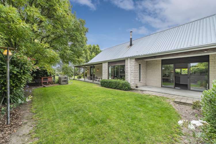 178 High Street Leeston_16