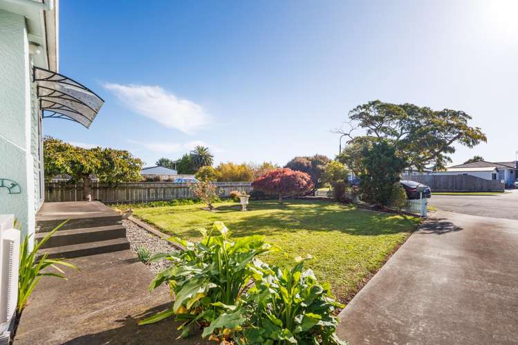 14 Belvedere Crescent Takaro_2