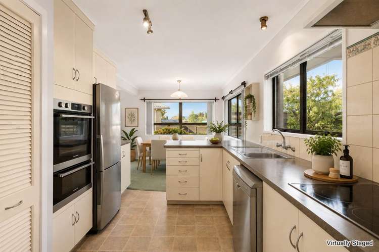 6 Lionel Sharp Place Pukekohe_2