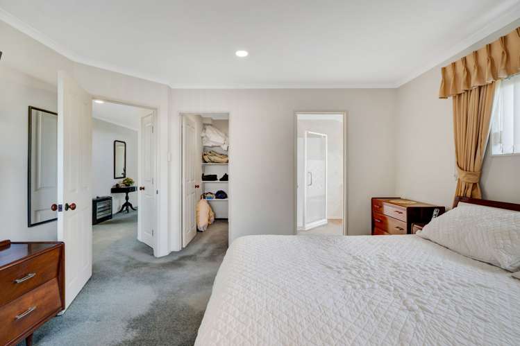 6 Saddle Row Welbourn_12