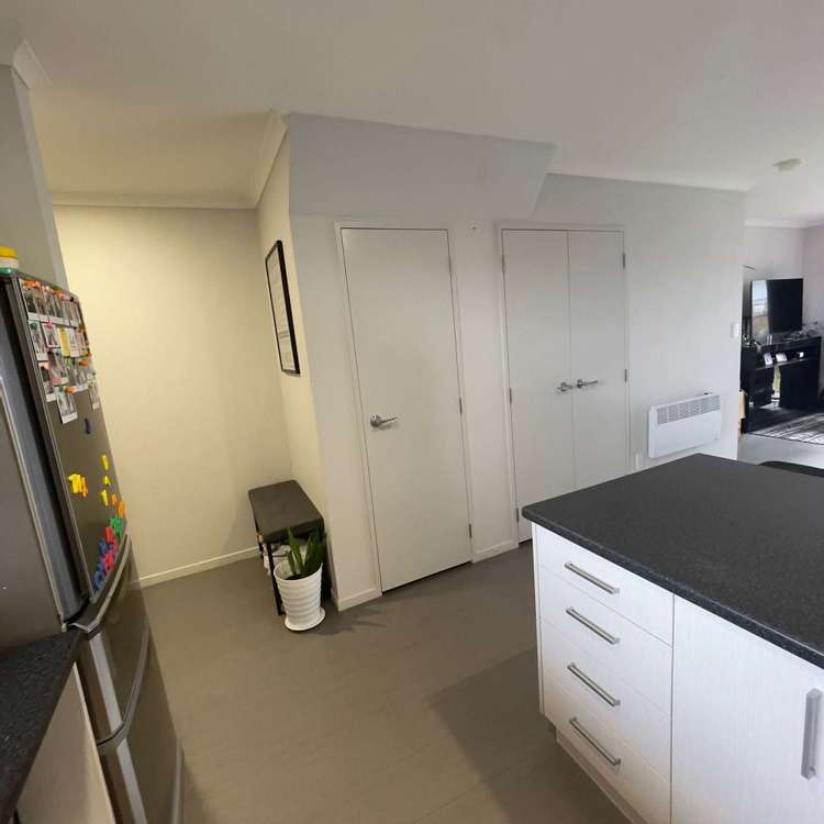 24 Whakawhiti Loop Avondale_5