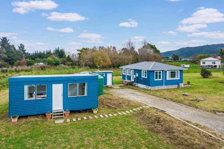 96 Harrison Street East_1