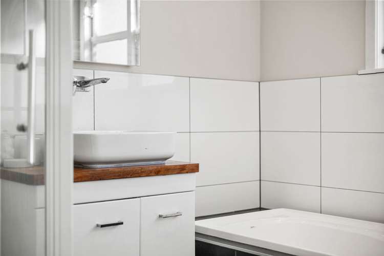 1 Smart Terrace Saint Johns Hill_16