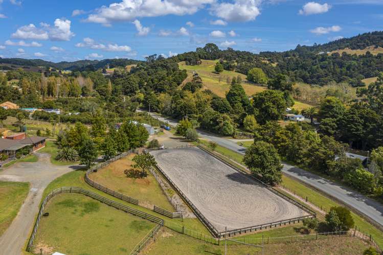 327 Upper Waiwera Road Puhoi_11
