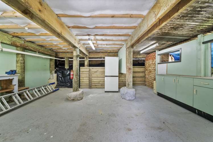 126 Laingholm Drive Laingholm_23