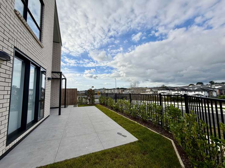 1 Karamu Street Flat Bush_18