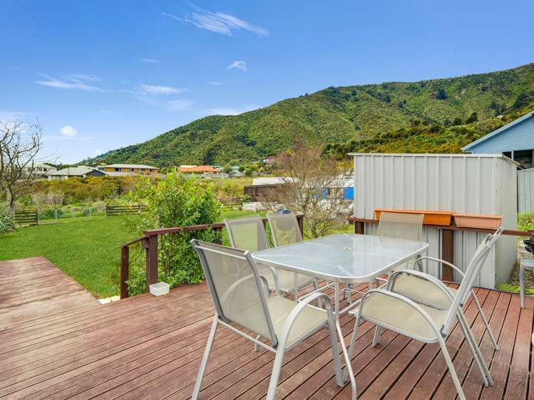 86 Moana View Road Picton_19