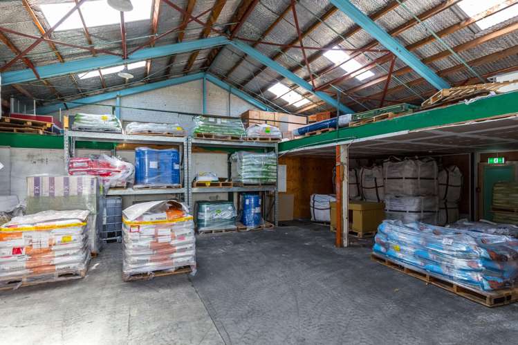 66-80 High Street North Carterton_29