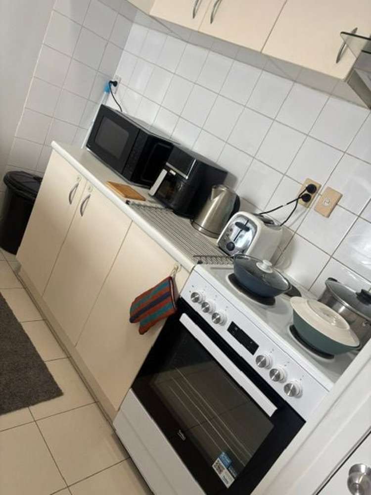 1/23 Woodcote Drive Glenfield_3