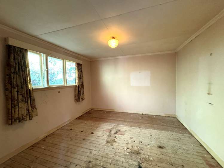 29 Market Street Kaitangata_10