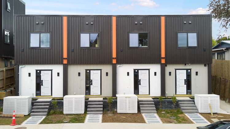 12/52 Newington Road Henderson_0