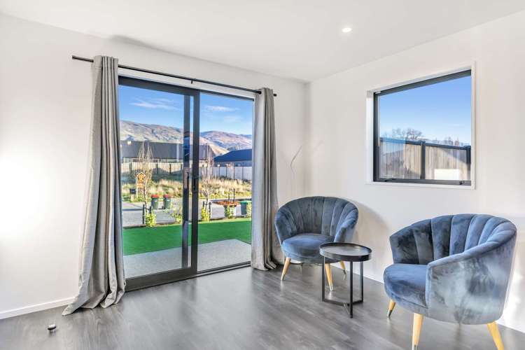 36 Magnum Drive Cromwell_7