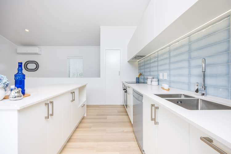 2/42 Saint Benedicts Street Eden Terrace_6