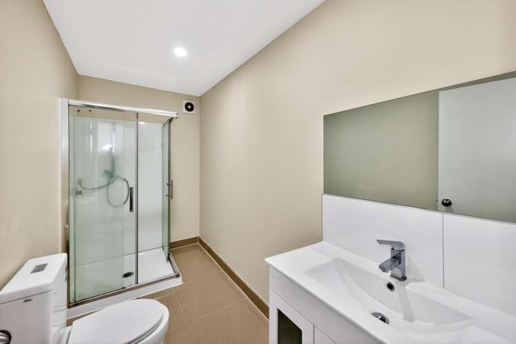 17 Beihlers Road Weymouth_11