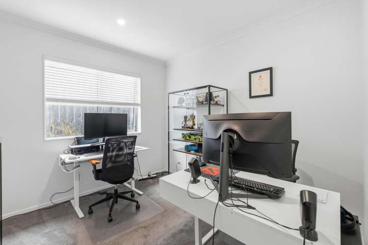 3 Loader Place Pokeno_13
