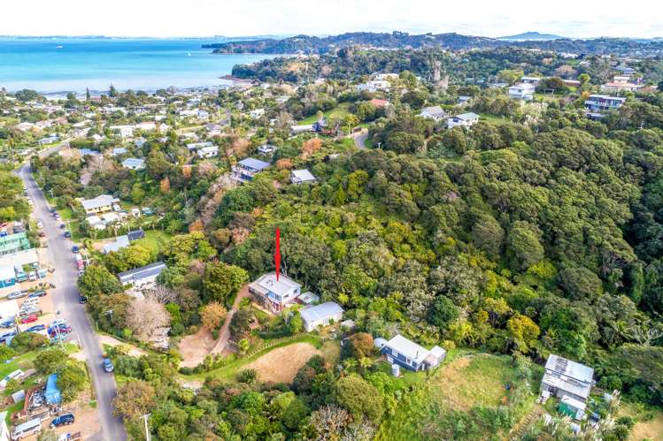 11a Beatty Parade Surfdale_26