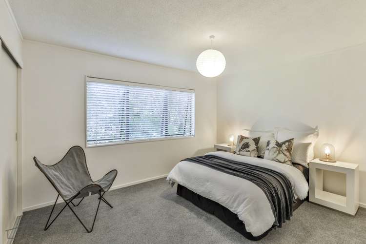 11 Woodfern Crescent Titirangi_12