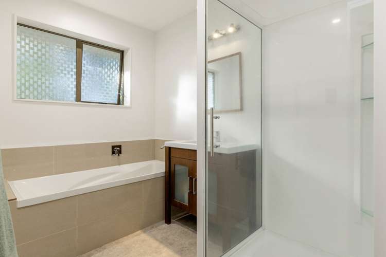 54 Saint James Street Richmond Heights_15