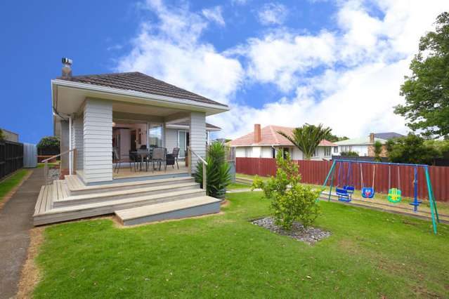 57 Waipani Road Te Atatu Peninsula_2