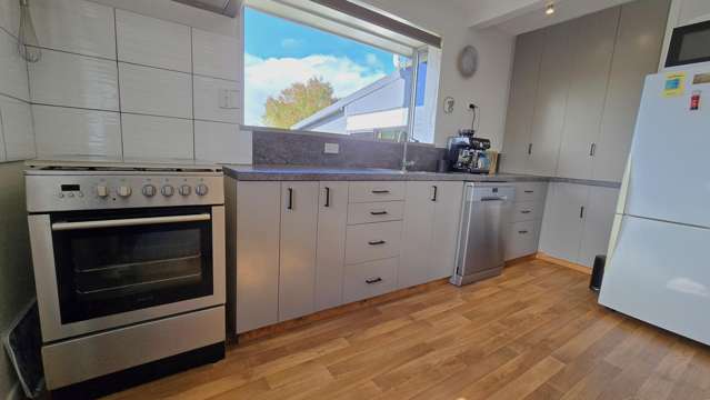 109 Kaniere Road Hokitika_2