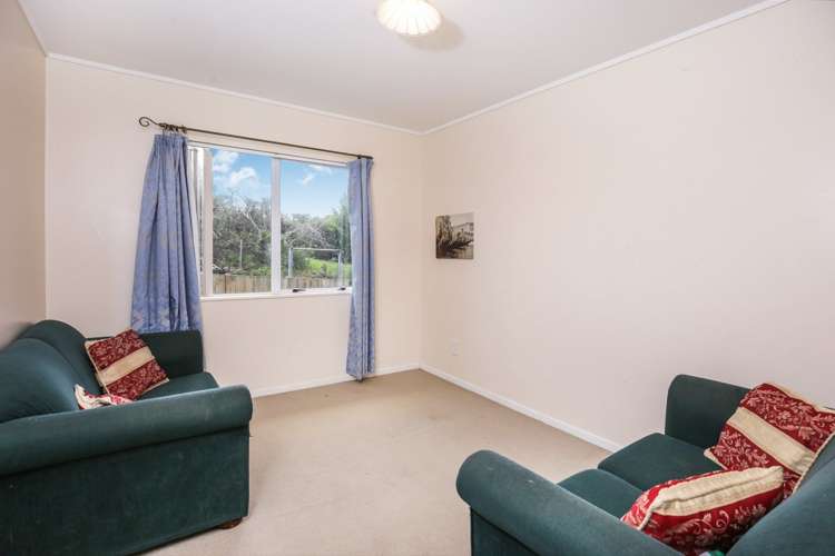 2/18a Sarona Avenue Glen Eden_8