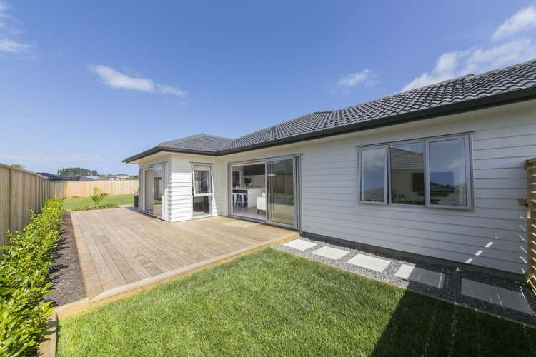 22 Larmer Drive Kumeu_21