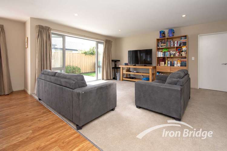 17 Faringdon Boulevard Rolleston_6