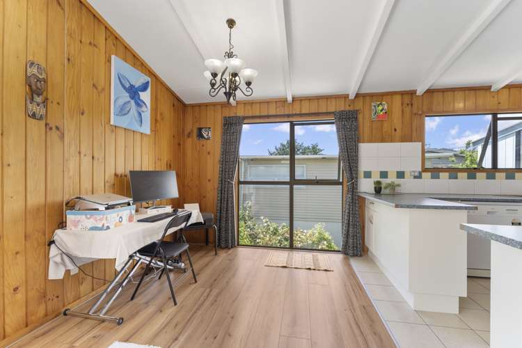 26 Parakai Street Paraparaumu_9