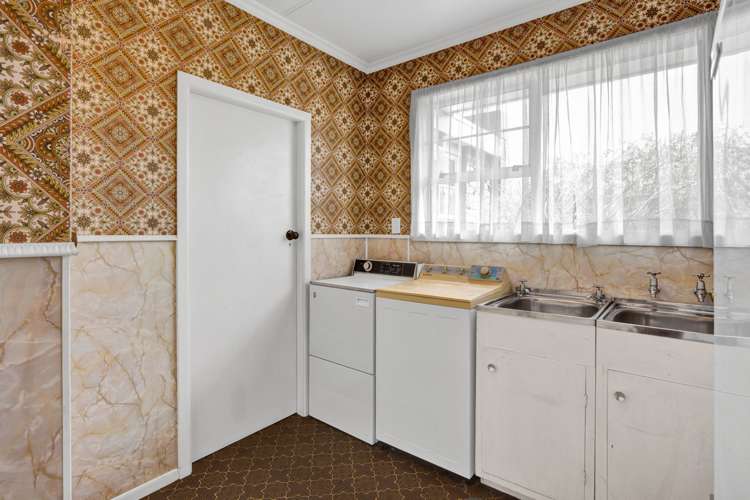 27 Fairfield Road Hawera_17