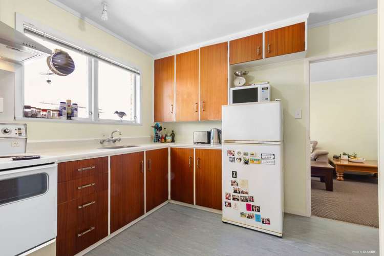 2/3 Parker Avenue New Lynn_7