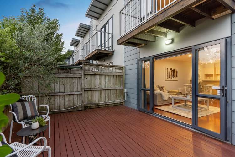 24/8 Soljak Place Mount Albert_13