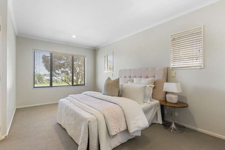 12 Valderama Drive Flat Bush_20