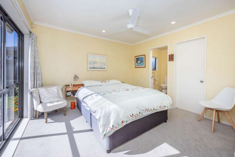 22 Cranbrook Place Rototuna North_12
