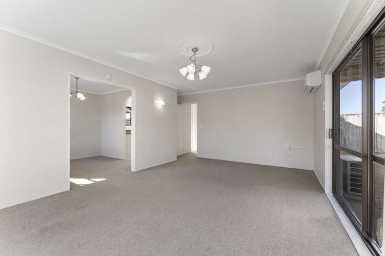 15 Bens Place Springvale_3