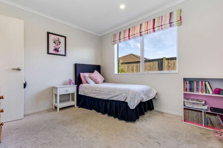 61 Turnberry Drive Wattle Downs_13