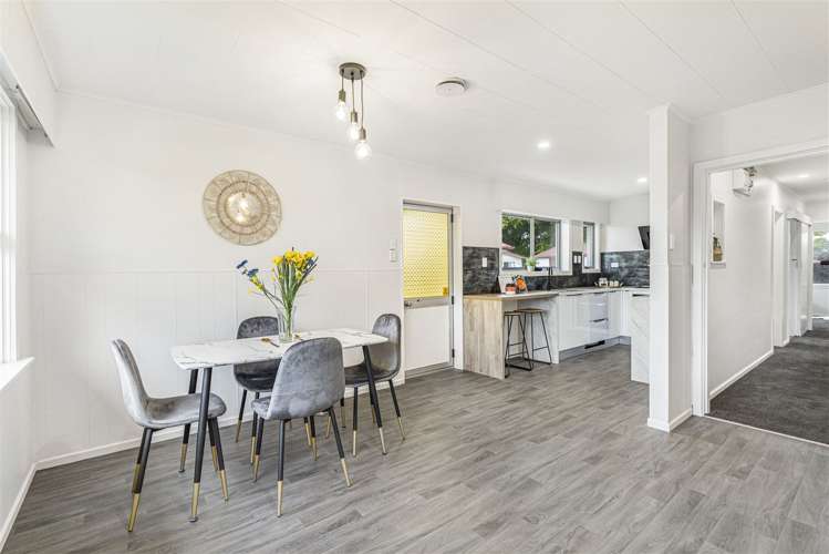 51 Blankney Street Hornby_11