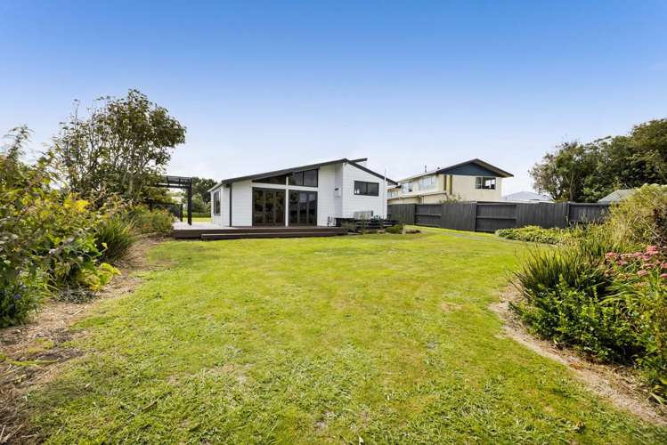 110 Fairfield Road Hawera_17