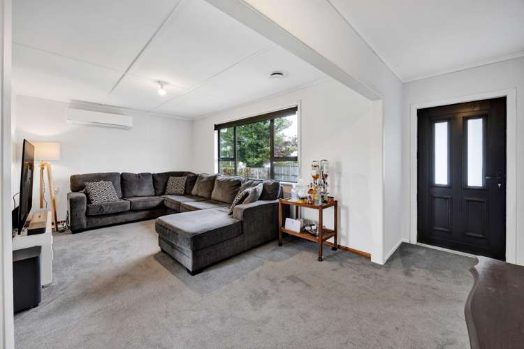 70 Cloten Road Stratford_11