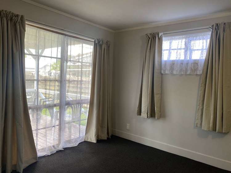 23 Crowther Street Blockhouse Bay_10