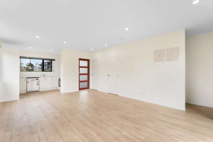 31 Eileen Newey Place_3