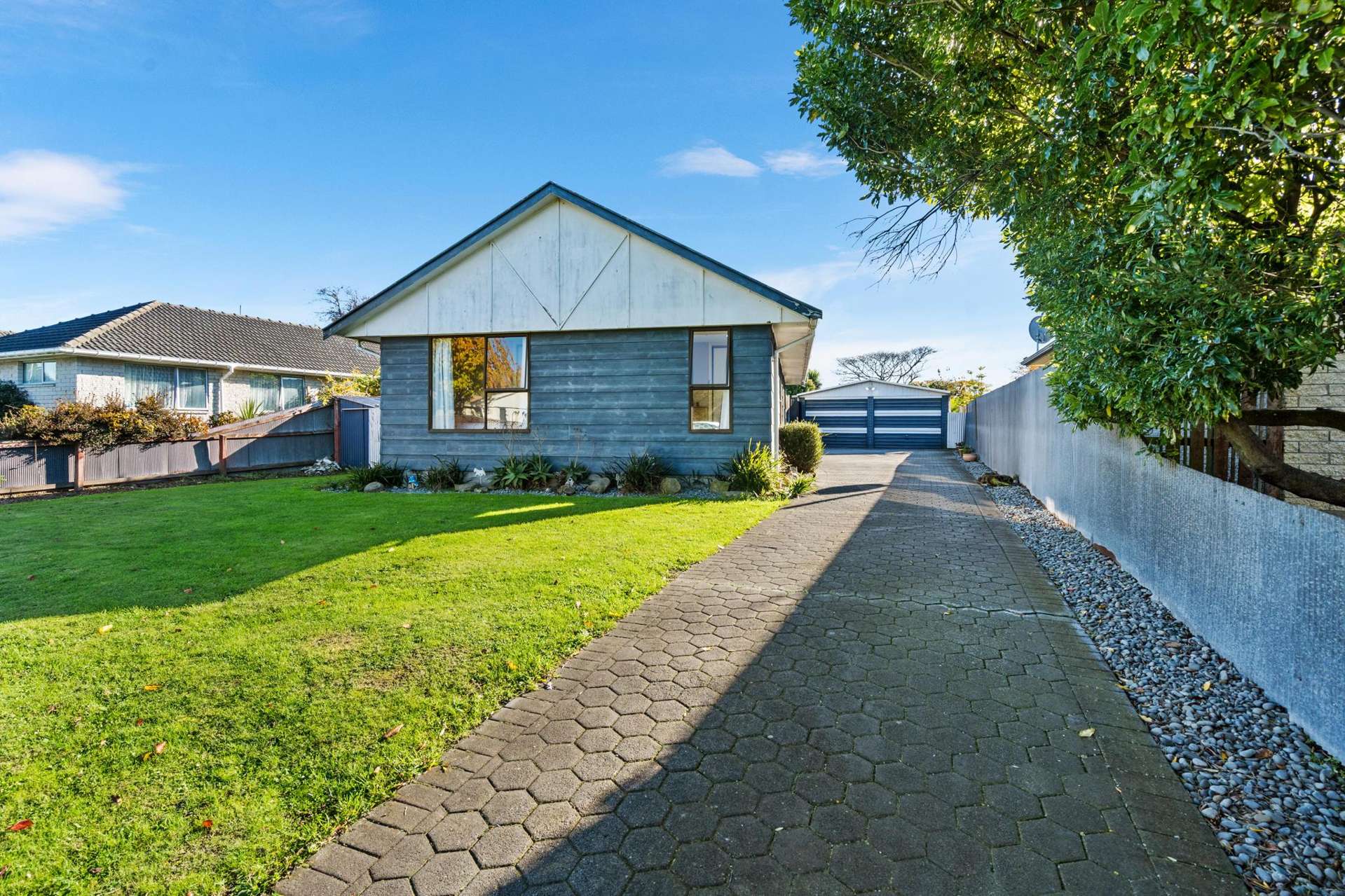 59 Oakley Crescent Hornby_0