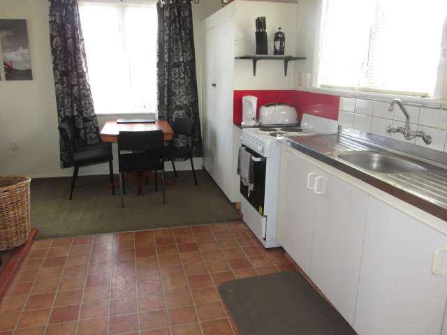 2 Plaskett Street Reefton_2