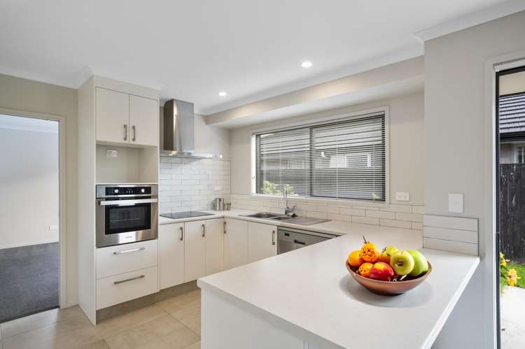 25 Fearnley Grove Pyes Pa_5