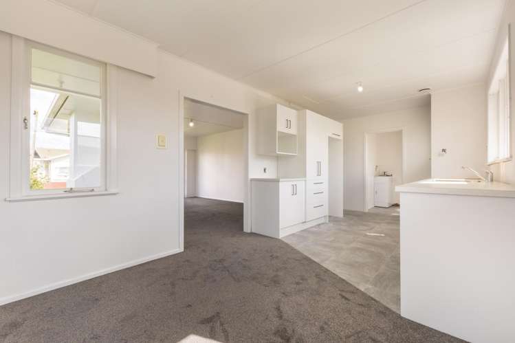2 Firth Place Awapuni_7